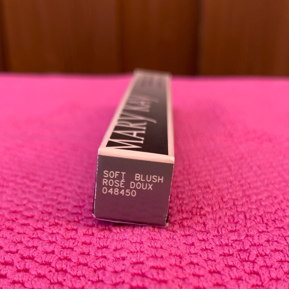 💋Mary Kay💋 Lip Liner - Picture 3 of 4